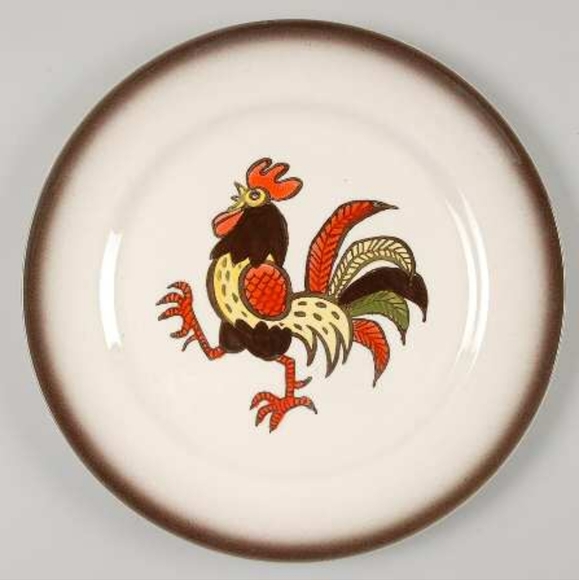 Lot of 5 Metlox California Poppytrail Red Rooster Salad Plates and Dessert Bowls - Picture 3 of 15